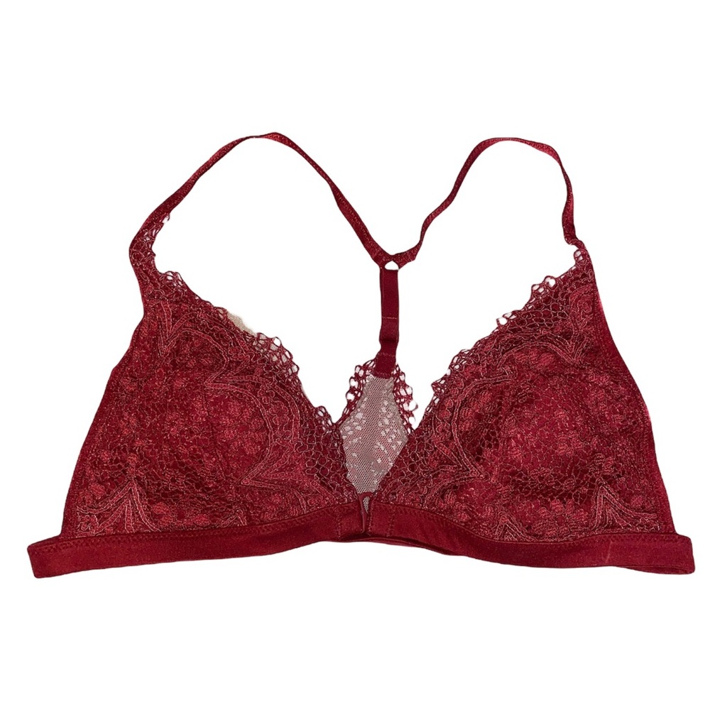 Victoria’s Secret Body by Victoria Lace Bralet